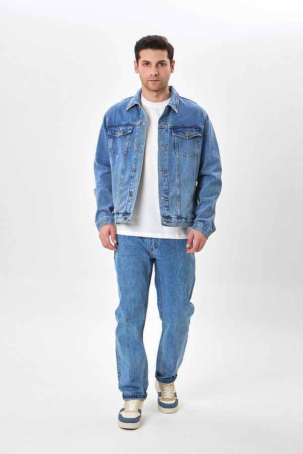 Ветровка короткая длина